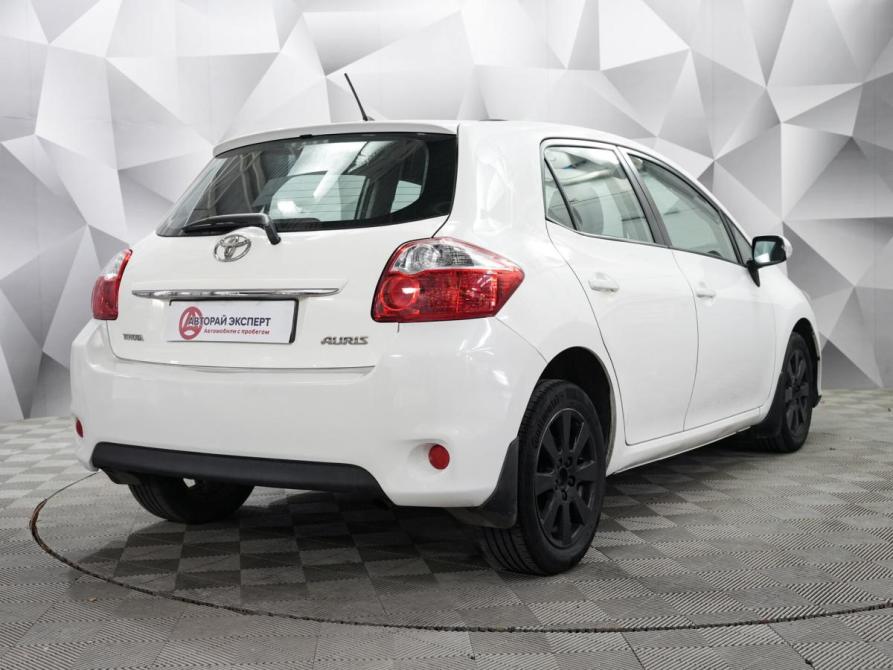 Toyota Auris I Рестайлинг Ульяновск  - изображение 4