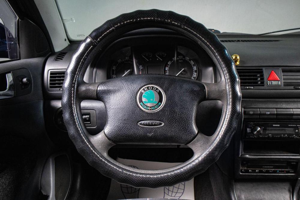Skoda Octavia I (A4) Рестайлинг Сургут  - изображение 10