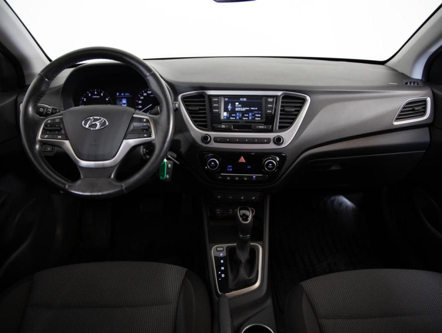 Hyundai Solaris II Санкт-Петербург  - изображение 9