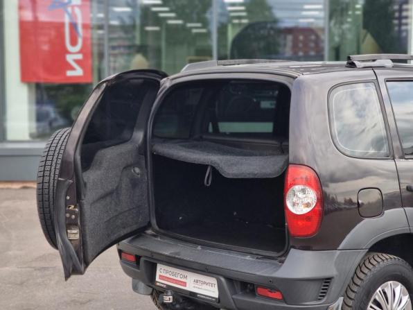 Chevrolet Niva I Рестайлинг с пробегом 2011 года, цена 489 000 рублей, 140977 км, внедорожник, Автокод Объявления