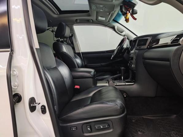 Lexus LX III Рестайлинг с пробегом 2013 года, цена 4 270 000 рублей, 351021 км, внедорожник, Автокод Объявления