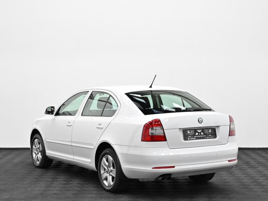 Skoda Octavia II (A5) Рестайлинг Москва  - изображение 2