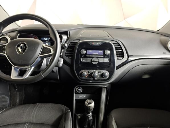 Renault Kaptur I Рестайлинг с пробегом 2021 года, цена 1 493 000 рублей, 94733 км, внедорожник, Автокод Объявления
