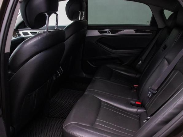 Hyundai Genesis II с пробегом 2014 года, цена 1 477 000 рублей, 285338 км, седан, Автокод Объявления