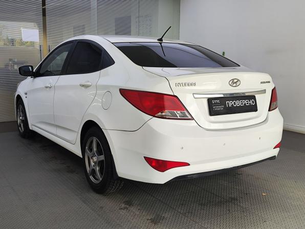 Hyundai Solaris I с пробегом 2014 года, цена 920 000 рублей, 129381 км, седан, Автокод Объявления