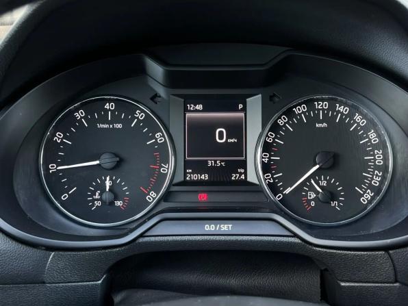 Skoda Octavia III (A7) с пробегом 2014 года, цена 1 350 000 рублей, 210144 км, лифтбек, Автокод Объявления