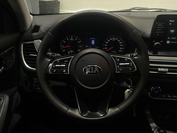 Kia Seltos I с пробегом 2020 года, цена 1 730 000 рублей, 71166 км, внедорожник, Автокод Объявления