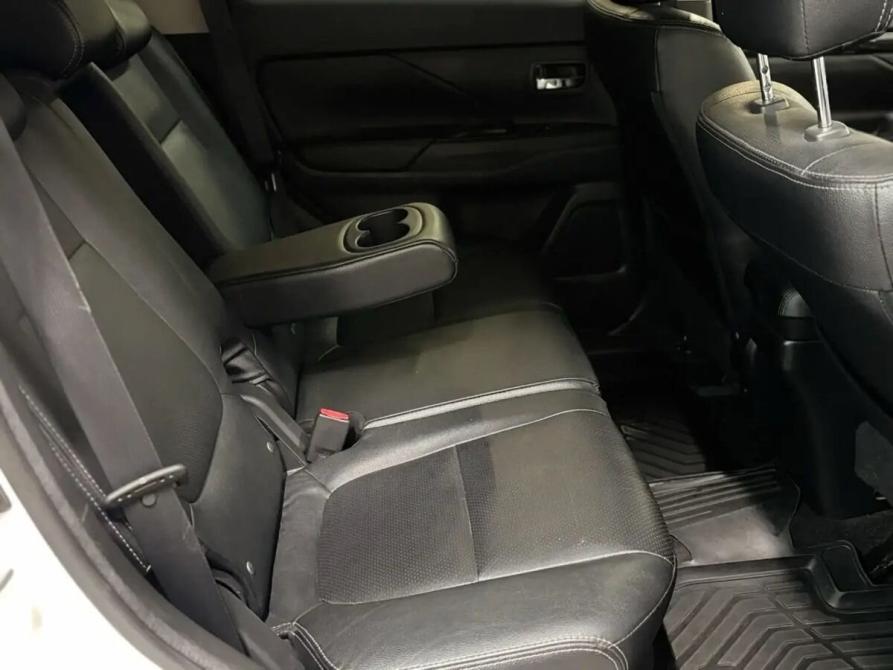 Mitsubishi Outlander III Рестайлинг 3 Саратов  - изображение 9