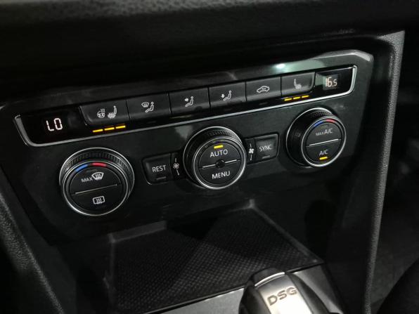 Volkswagen Tiguan II с пробегом 2019 года, цена 2 090 000 рублей, 180134 км, внедорожник, Автокод Объявления