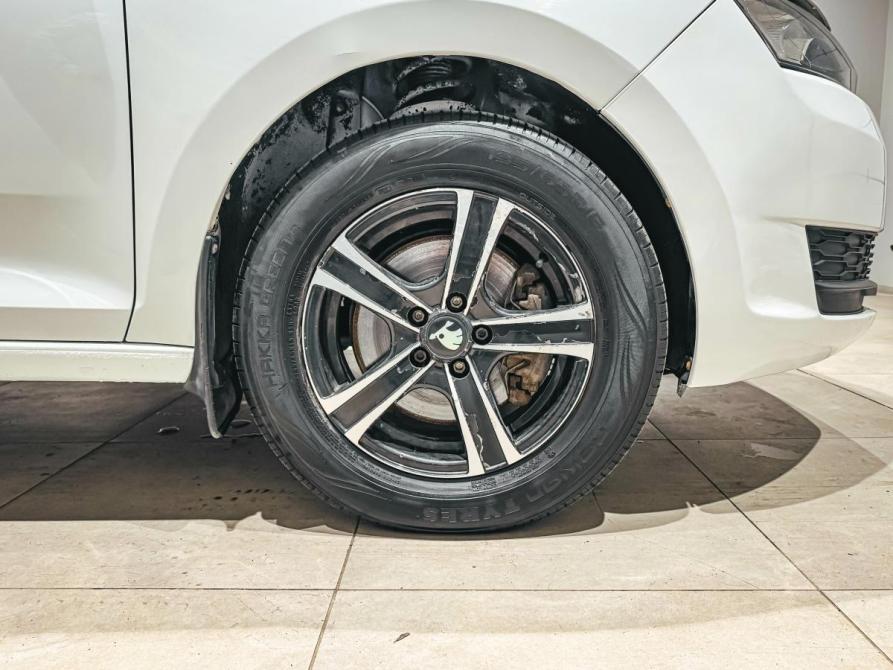 Skoda Rapid I Рестайлинг Екатеринбург  - изображение 11