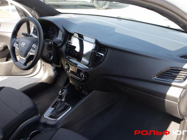 Hyundai Solaris II Рестайлинг с пробегом 2021 года, цена 1 538 000 рублей, 116174 км, седан, Автокод Объявления