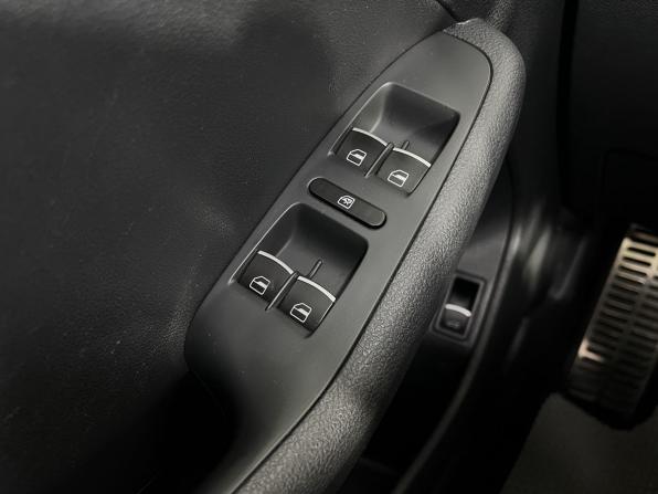 Volkswagen Jetta VI Рестайлинг с пробегом 2015 года, цена 1 100 000 рублей, 166500 км, седан, Автокод Объявления
