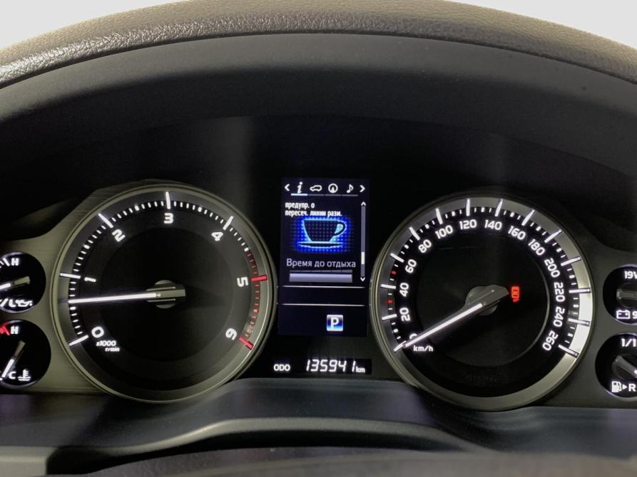 Toyota Land Cruiser 200 Series Рестайлинг 2 Москва  - изображение 14