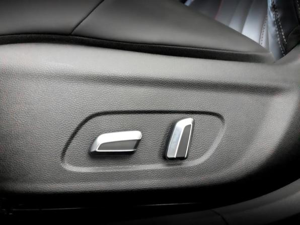 Omoda S5 с пробегом 2023 года, цена 1 535 000 рублей, 14822 км, седан, Автокод Объявления
