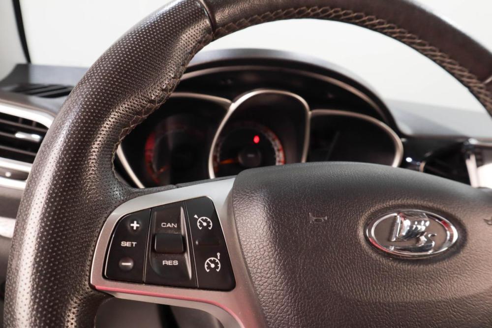 Lada (ВАЗ) Vesta I Челябинск  - изображение 11