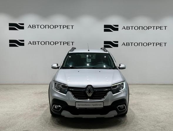 Renault Sandero II Рестайлинг с пробегом 2019 года, цена 749 000 рублей, 335588 км, хэтчбек, Автокод Объявления