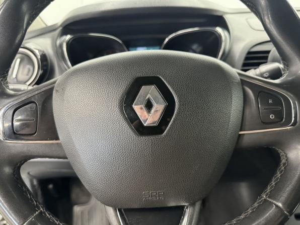 Renault Kaptur I с пробегом 2017 года, цена 1 170 000 рублей, 108888 км, внедорожник, Автокод Объявления