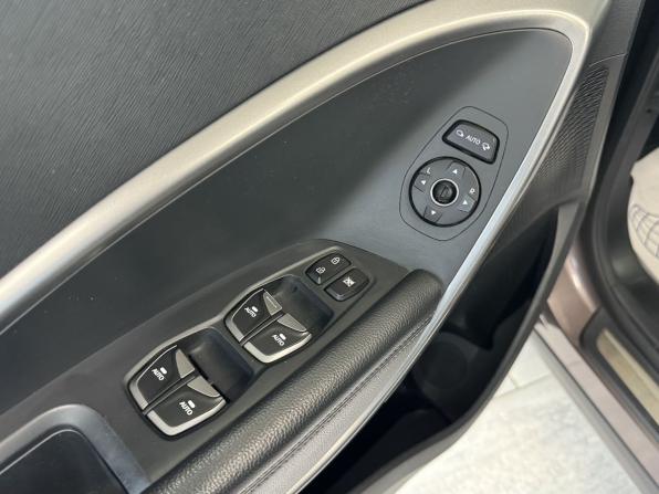Hyundai Santa Fe III с пробегом 2012 года, цена 1 799 000 рублей, 133207 км, внедорожник, Автокод Объявления