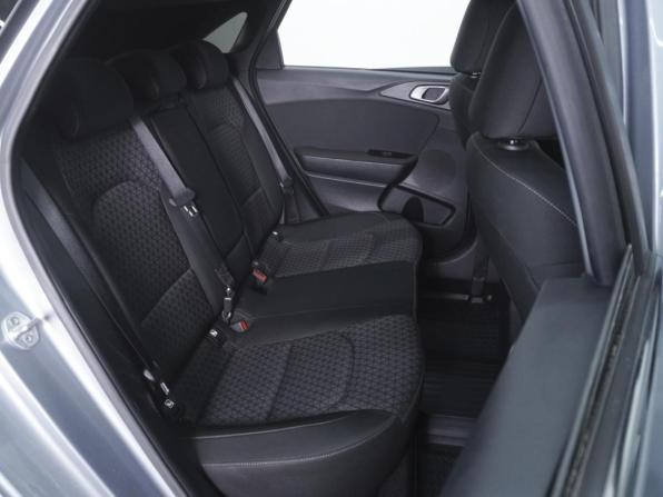 Kia Ceed III с пробегом 2020 года, цена 1 815 000 рублей, 84134 км, хэтчбек, Автокод Объявления