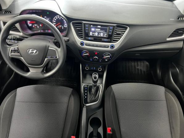 Hyundai Solaris II с пробегом 2018 года, цена 1 420 000 рублей, 66000 км, седан, Автокод Объявления
