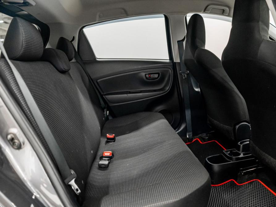 Toyota Vitz III (XP130) Рестайлинг 2 Красноярск  - изображение 8