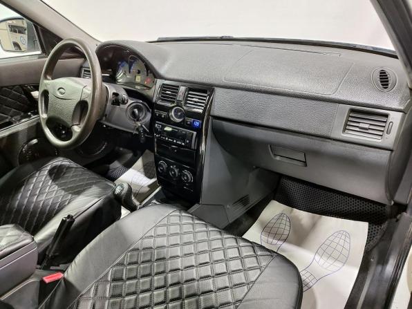 Lada (ВАЗ) Priora I с пробегом 2011 года, цена 250 000 рублей, 260000 км, хэтчбек, Автокод Объявления