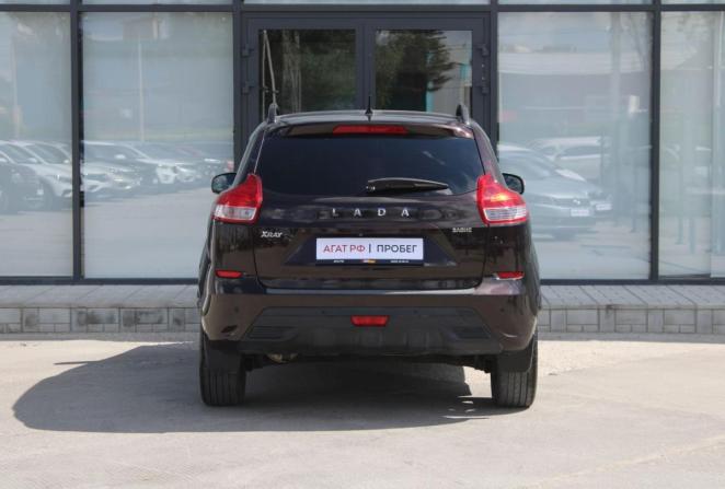 Lada (ВАЗ) XRAY I с пробегом 2017 года, цена 765 000 рублей, 129130 км, хэтчбек, Автокод Объявления