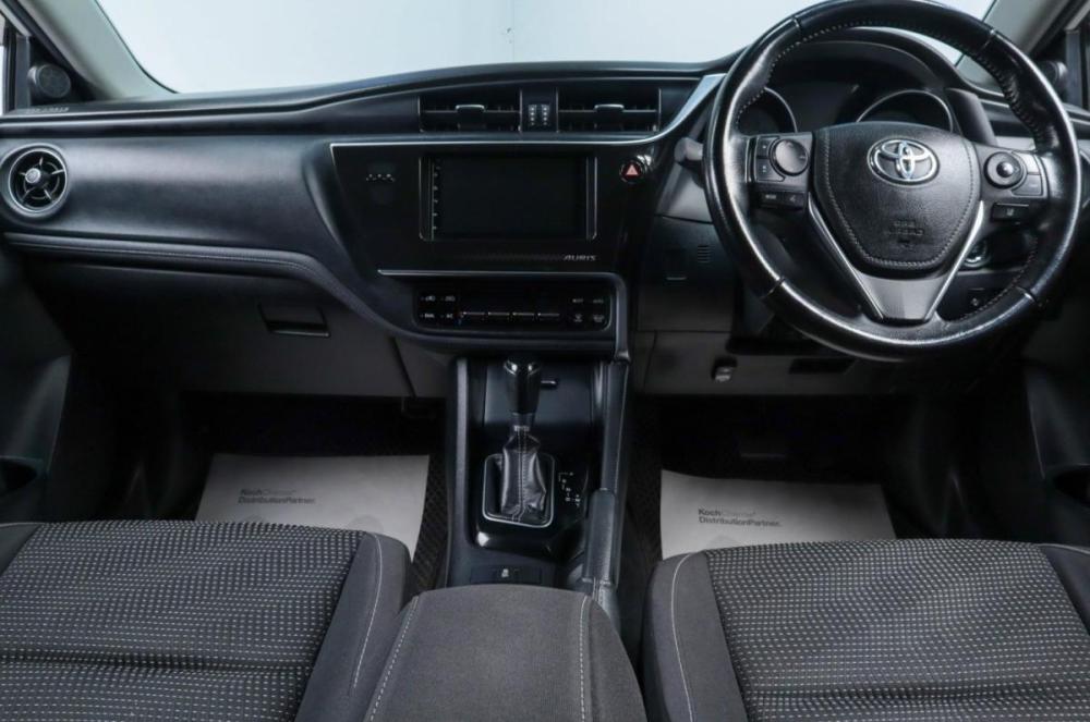 Toyota Auris II Рестайлинг Челябинск  - изображение 18