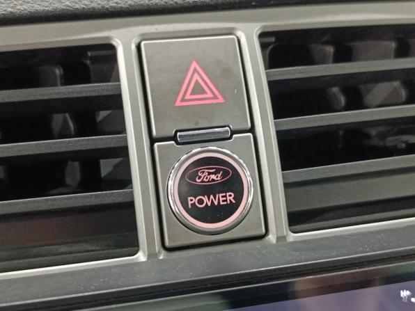 Ford Kuga I с пробегом 2011 года, цена 1 175 000 рублей, 137800 км, внедорожник, Автокод Объявления