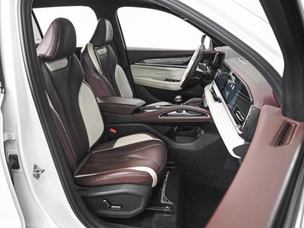 Geely Monjaro I с пробегом 2023 года, цена 2 927 000 рублей, 65845 км, внедорожник, Автокод Объявления