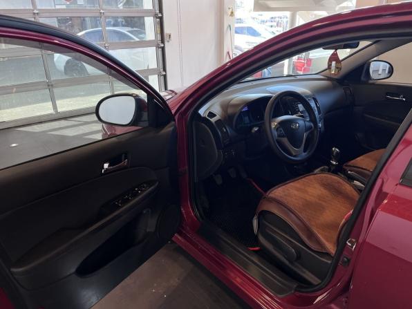 Hyundai i30 I Рестайлинг с пробегом 2011 года, цена 650 000 рублей, 229193 км, хэтчбек, Автокод Объявления
