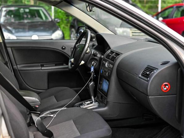 Ford Mondeo III с пробегом 2003 года, цена 230 001 рубль, 400304 км, хэтчбек, Автокод Объявления