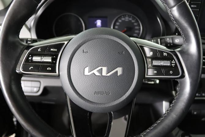 Kia Seltos I с пробегом 2022 года, цена 2 449 990 рублей, 34947 км, внедорожник, Автокод Объявления