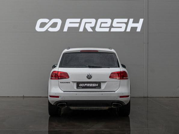 Volkswagen Touareg II с пробегом 2012 года, цена 2 670 000 рублей, 253794 км, внедорожник, Автокод Объявления