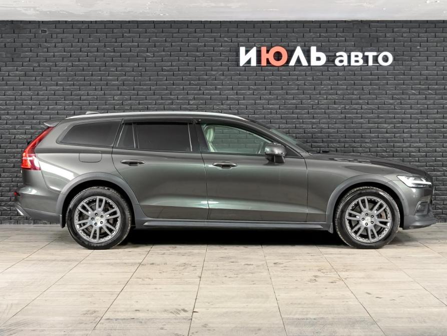 Volvo V60 Cross Country II Екатеринбург  - изображение 9