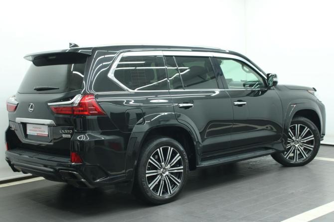 Lexus LX III Рестайлинг 2 с пробегом 2019 года, цена 11 500 000 рублей, 50884 км, внедорожник, Автокод Объявления