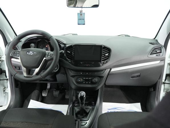 Lada (ВАЗ) Vesta I с пробегом 2017 года, цена 845 000 рублей, 140064 км, седан, Автокод Объявления