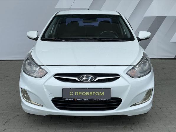 Hyundai Solaris I с пробегом 2012 года, цена 819 000 рублей, 154321 км, седан, Автокод Объявления