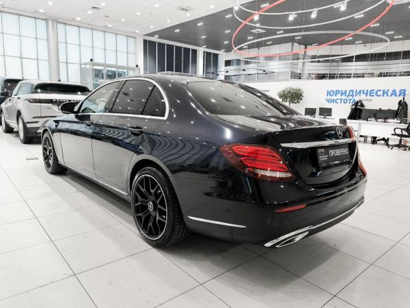 Mercedes-Benz E-Класс V (W213 S213 C238) с пробегом 2019 года, цена 2 850 000 рублей, 93050 км, седан, Автокод Объявления