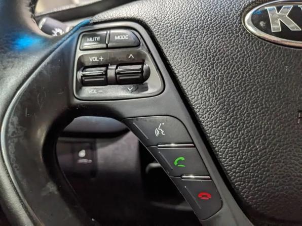Kia Ceed II Рестайлинг с пробегом 2018 года, цена 1 070 000 рублей, 200325 км, универсал, Автокод Объявления
