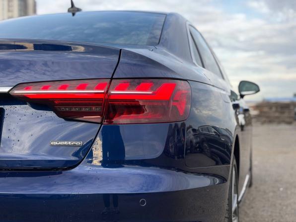Audi A4 V (B9) Рестайлинг с пробегом 2021 года, цена 3 200 000 рублей, 48826 км, седан, Автокод Объявления