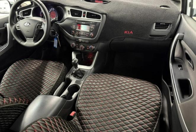 Kia Ceed II с пробегом 2012 года, цена 800 000 рублей, 214058 км, хэтчбек, Автокод Объявления