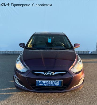 Hyundai Solaris I с пробегом 2012 года, цена 550 000 рублей, 290000 км, седан, Автокод Объявления