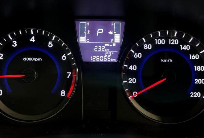 Hyundai Solaris I Рестайлинг с пробегом 2016 года, цена 1 150 000 рублей, 126000 км, седан, Автокод Объявления