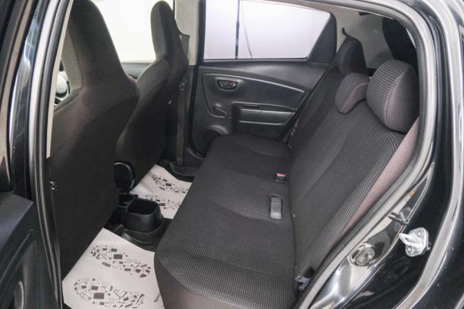 Toyota Vitz III (XP130) Рестайлинг 2 с пробегом 2017 года, цена 819 000 рублей, 95000 км, хэтчбек, Автокод Объявления