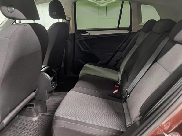 Volkswagen Tiguan II Рестайлинг с пробегом 2021 года, цена 2 535 000 рублей, 98250 км, внедорожник, Автокод Объявления