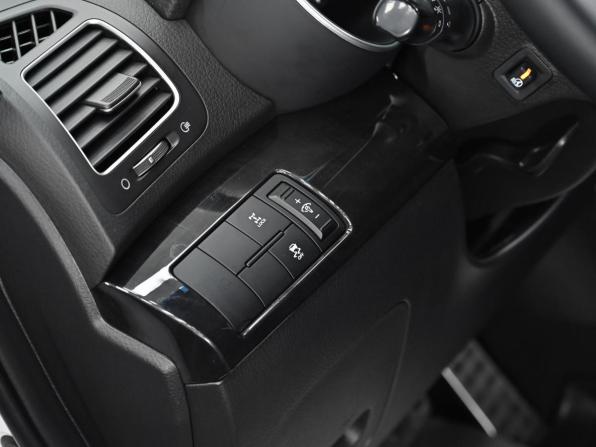 Kia Sorento II Рестайлинг с пробегом 2017 года, цена 1 849 000 рублей, 107000 км, внедорожник, Автокод Объявления