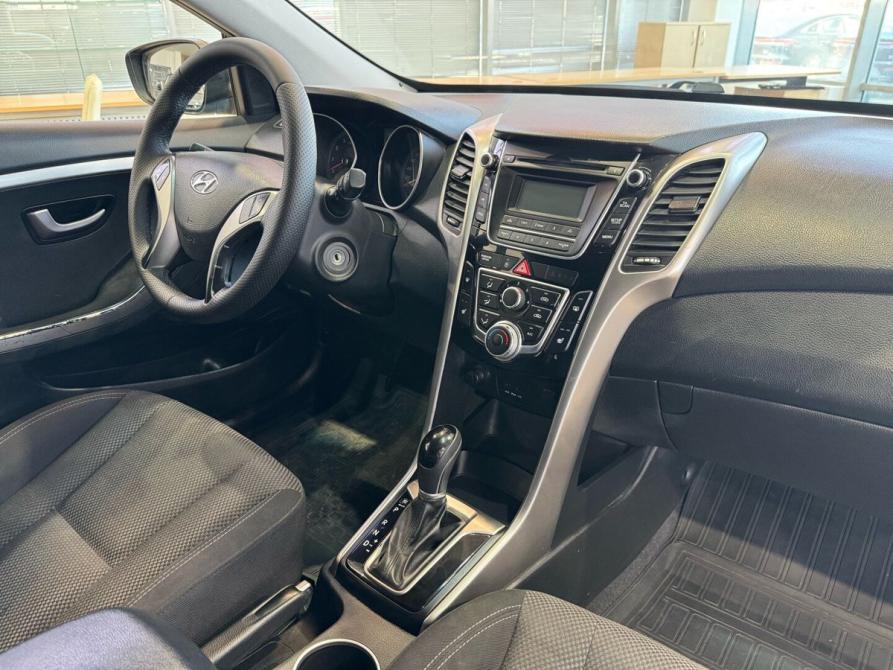 Hyundai i30 II Москва  - изображение 16