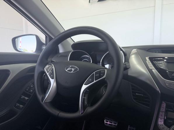Hyundai Elantra V (MD) с пробегом 2013 года, цена 1 129 000 рублей, 139500 км, седан, Автокод Объявления