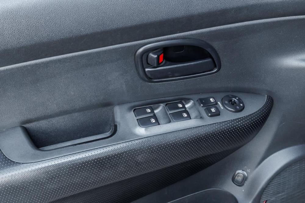 Kia Carens II (UN) Ульяновск  - изображение 12